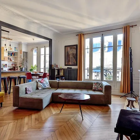 Sophisticated Typically Parisian Flat - Welkeys Париж