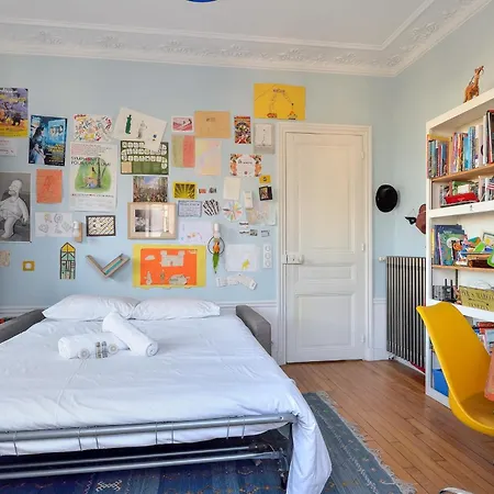 Sophisticated Typically Parisian Flat - Welkeys Апартаменты Париж